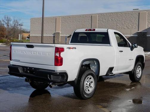 2026 Chevrolet Silverado 3500 WT