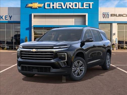 Mosaic Black Metallic 2026 Chevrolet Traverse LT