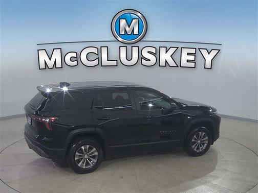 Mosaic Black Metallic 2025 Chevrolet Equinox 1LT