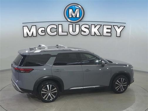 2024 Nissan Pathfinder Platinum FWD