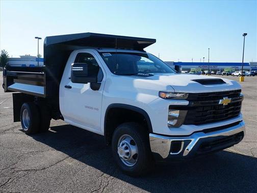 2025 Chevrolet Silverado 3500 WT