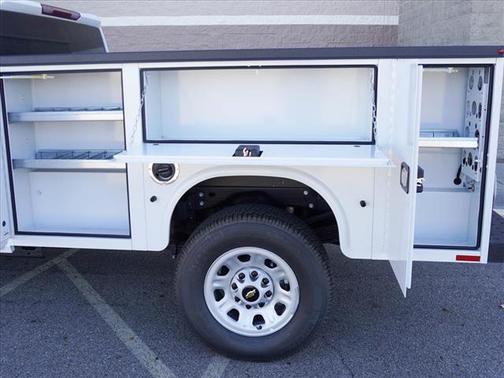 2025 Chevrolet Silverado 3500 WT