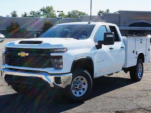 2025 Chevrolet Silverado 3500 WT