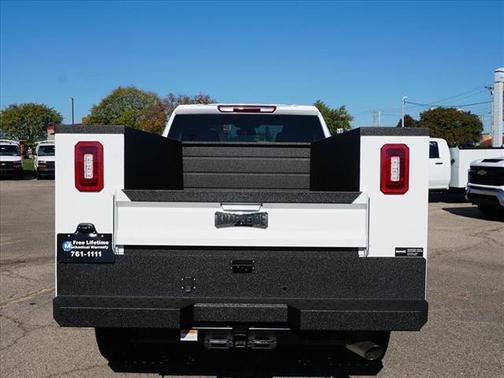 2025 Chevrolet Silverado 3500 WT