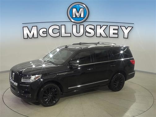 INFINITE BLACK 2021 Lincoln Navigator Reserve