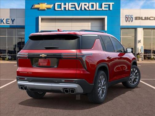 Radiant Red Tintcoat 2026 Chevrolet Traverse LT
