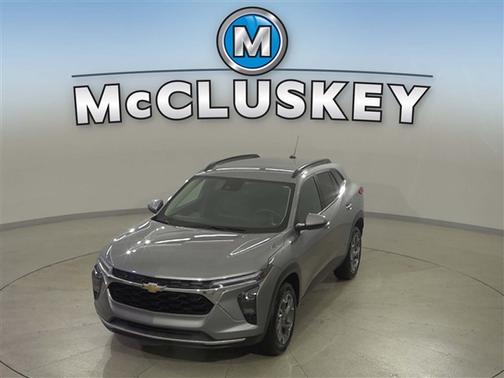 Sterling Gray Metallic 2025 Chevrolet Trax LT