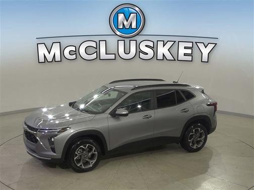 Sterling Gray Metallic 2025 Chevrolet Trax LT