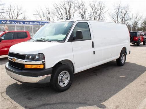 Summit White 2026 Chevrolet Express 2500 2500 Extended Wheelbase, WT, RWD