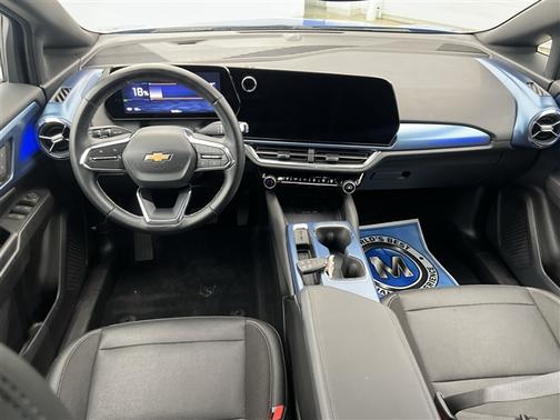 2025 Chevrolet Equinox EV LT