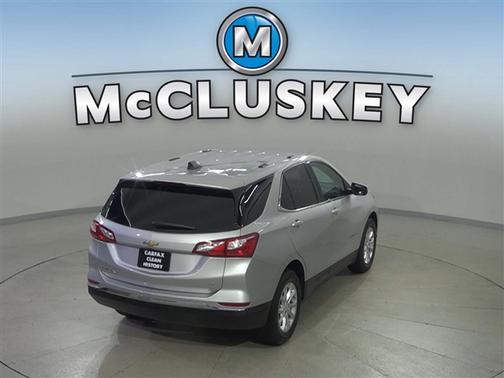 Silver Ice Metallic 2019 Chevrolet Equinox 1LT