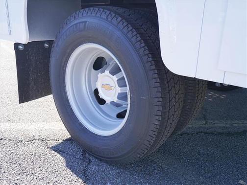 2025 Chevrolet Silverado 3500 WT