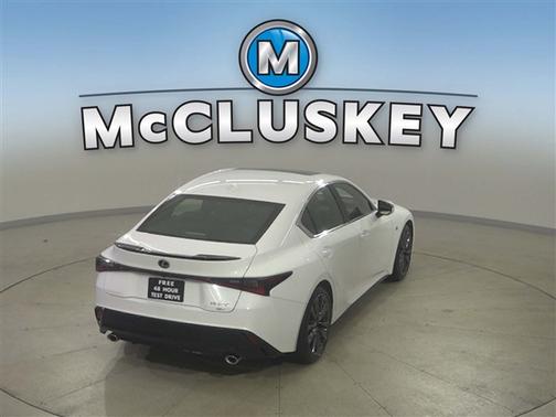 2022 Lexus IS 350 Base