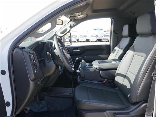 2025 Chevrolet Silverado 3500 WT