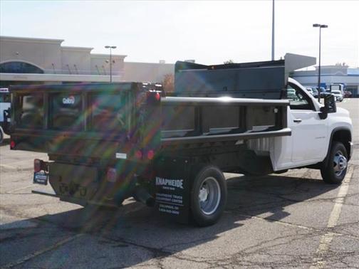 2025 Chevrolet Silverado 3500 WT