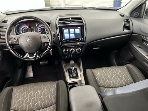 2024 Mitsubishi Outlander Sport 2.0 LE