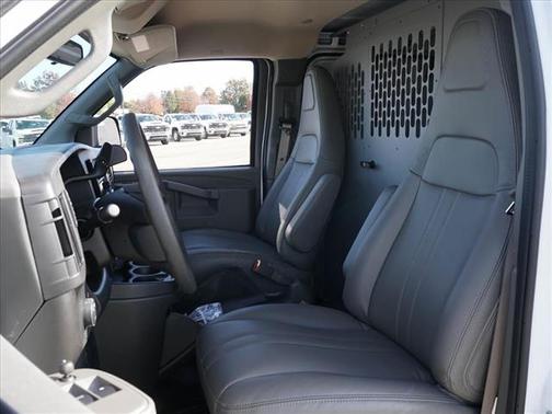 2025 Chevrolet Express 2500 RWD 2500 Extended Wheelbase WT