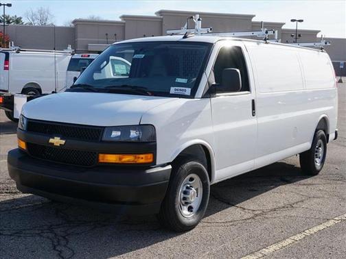 2025 Chevrolet Express 2500 RWD 2500 Extended Wheelbase WT
