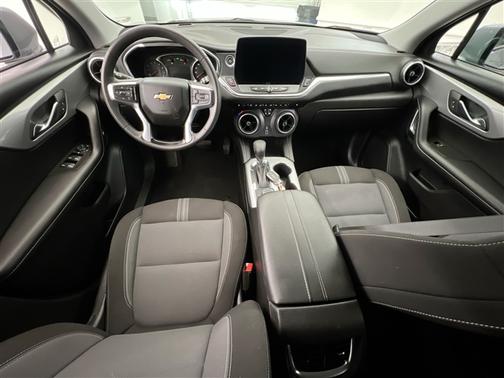 Sterling Gray Metallic 2025 Chevrolet Blazer 2LT