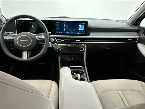 Aero Silver 2025 Hyundai SONATA SEL