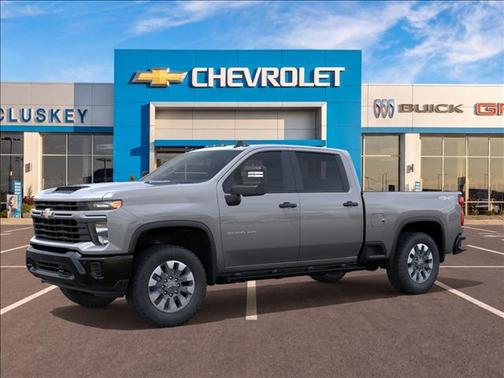 Sterling Gray Metallic 2026 Chevrolet Silverado 2500 Custom