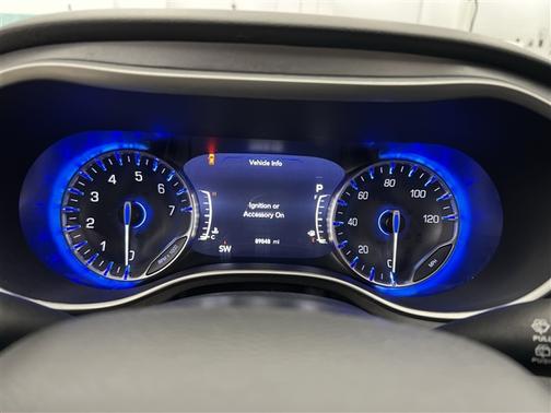 2022 Chrysler Pacifica Touring L