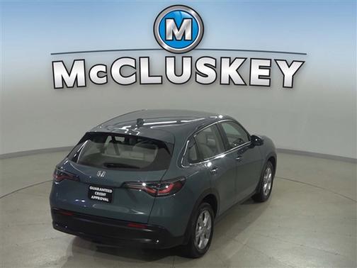 Nordic Forest Pearl 2025 Honda HR-V LX