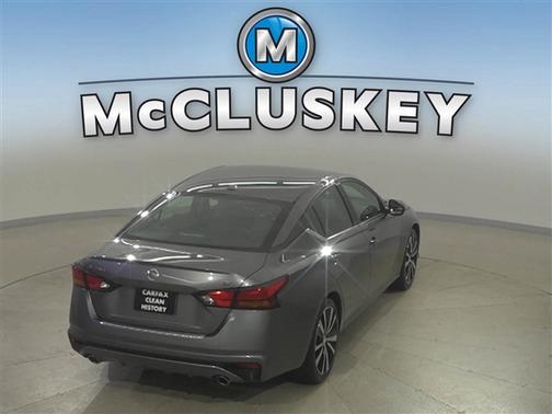 2022 Nissan Altima SR FWD