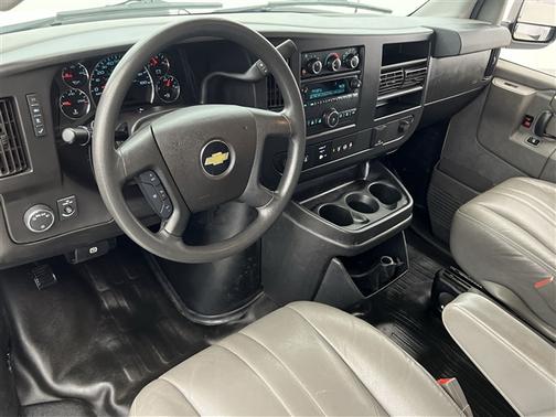 2021 Chevrolet Express 2500 RWD 2500 Regular Wheelbase WT