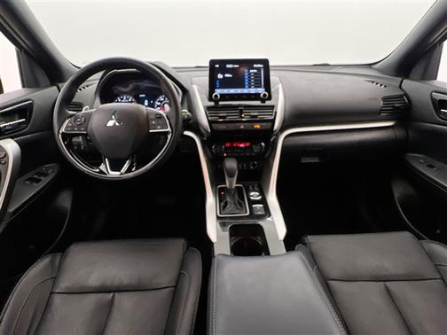 Gray 2024 Mitsubishi Eclipse Cross SE