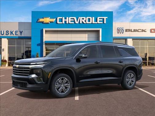 Mosaic Black Metallic 2026 Chevrolet Traverse LT