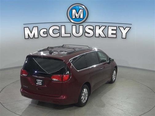 2021 Chrysler Voyager LXI