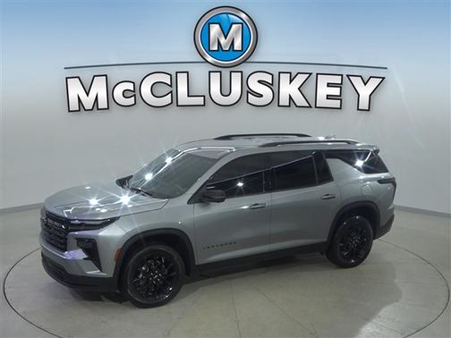 Sterling Gray Metallic 2025 Chevrolet Traverse LT