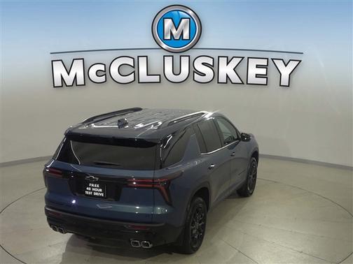 Lakeshore Blue Metallic 2024 Chevrolet Traverse LT