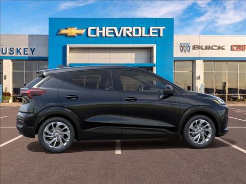 Mosaic Black Metallic 2027 Chevrolet Bolt LT FWD