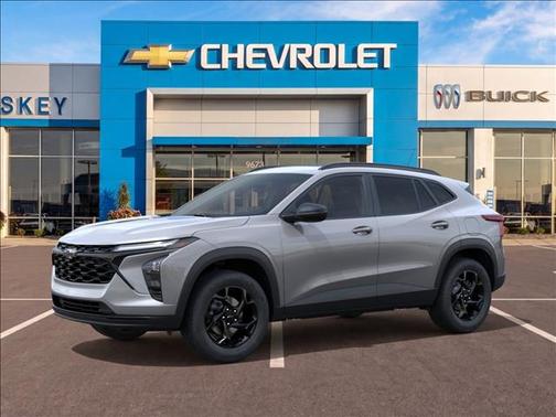 Sterling Gray Metallic 2026 Chevrolet Trax LT