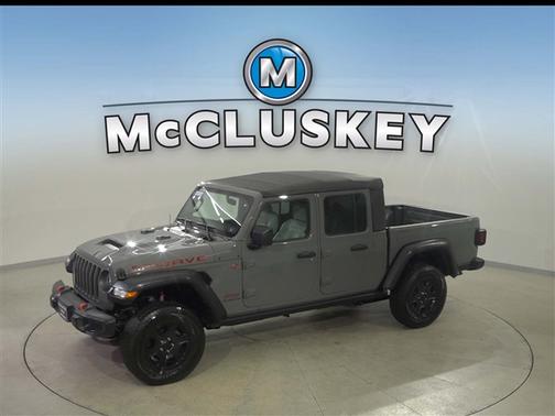 Sting-Gray Clearcoat 2022 Jeep Gladiator Mojave 4x4