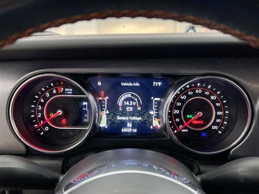 Sting-Gray Clearcoat 2022 Jeep Gladiator Mojave 4x4