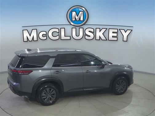 2024 Nissan Pathfinder S 4WD