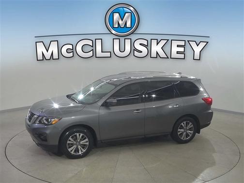 2020 Nissan Pathfinder SV