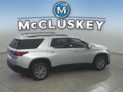 2022 Chevrolet Traverse LT Cloth