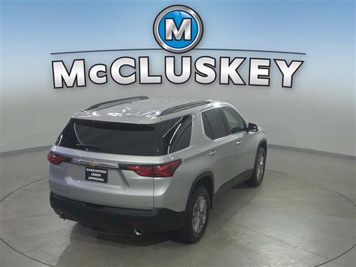 2022 Chevrolet Traverse LT Cloth