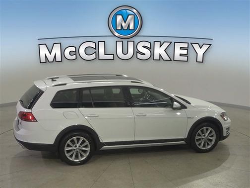 2017 Volkswagen Golf Alltrack TSI SE