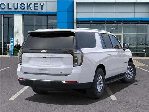 2025 Chevrolet Suburban LT