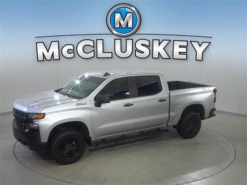 Silver Ice Metallic 2020 Chevrolet Silverado 1500 Custom Trail Boss