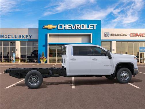 Summit White 2026 Chevrolet Silverado 3500 WT
