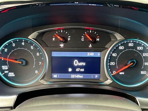 Sterling Gray Metallic 2023 Chevrolet Traverse LT Cloth