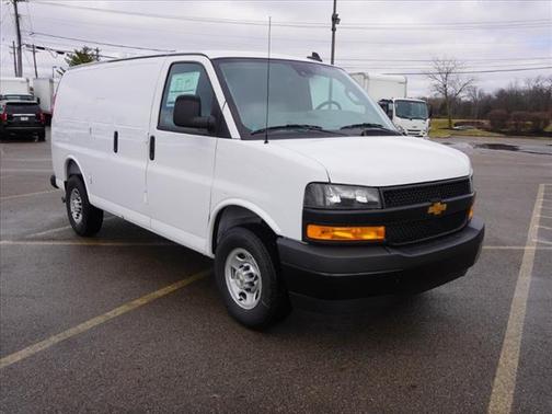 2025 Chevrolet Express 2500 RWD 2500 Regular Wheelbase WT