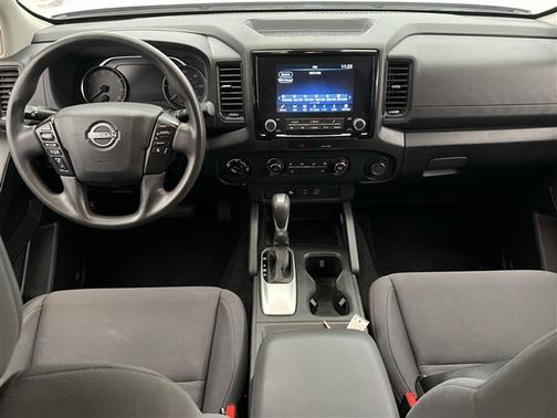 2023 Nissan Frontier S
