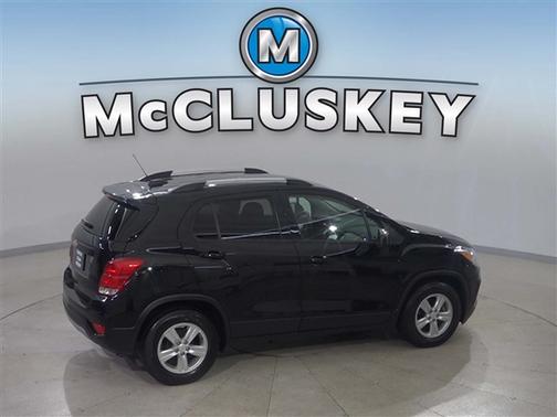 Mosaic Black Metallic 2021 Chevrolet Trax LT